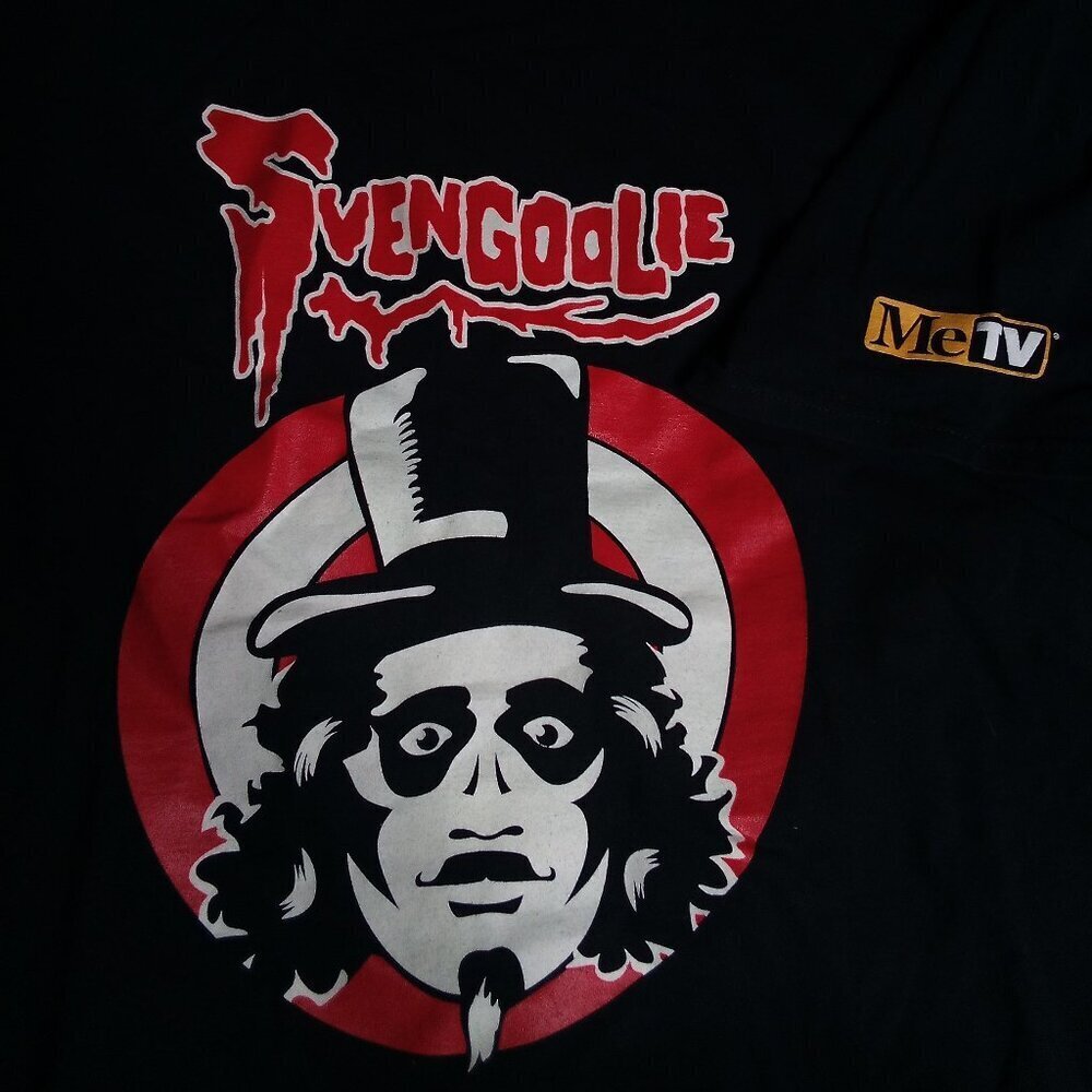 Svengoolie Metv Official Chicken Thrower T-Shirt